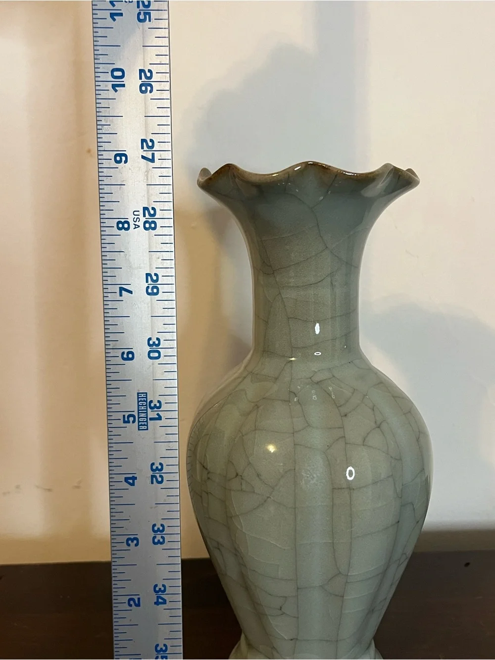 Vintage Chinese Ge ware celadon crackle vase gray blue glaze 8.5